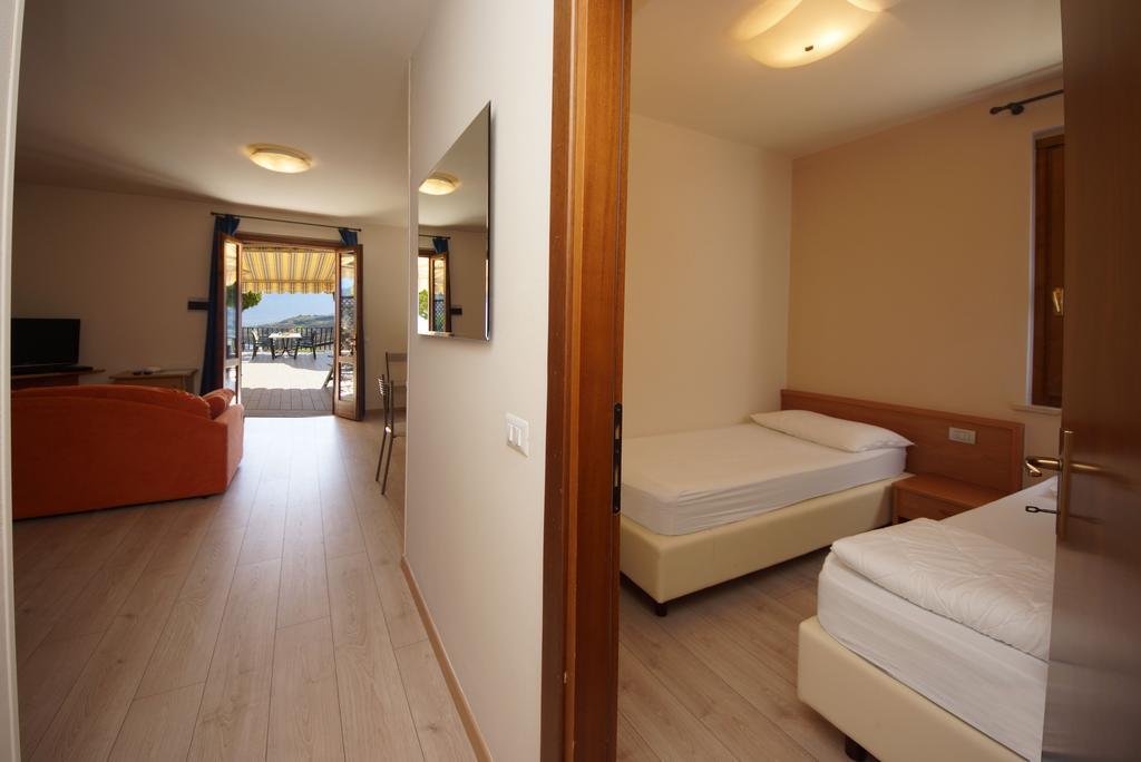 Tremosine Casa Vacanze Sole מראה חיצוני תמונה